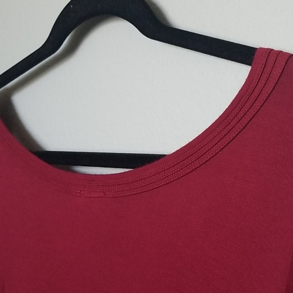 H by bordeaux burgundy large scoop neck long sleeve top - Picture 8 of 9